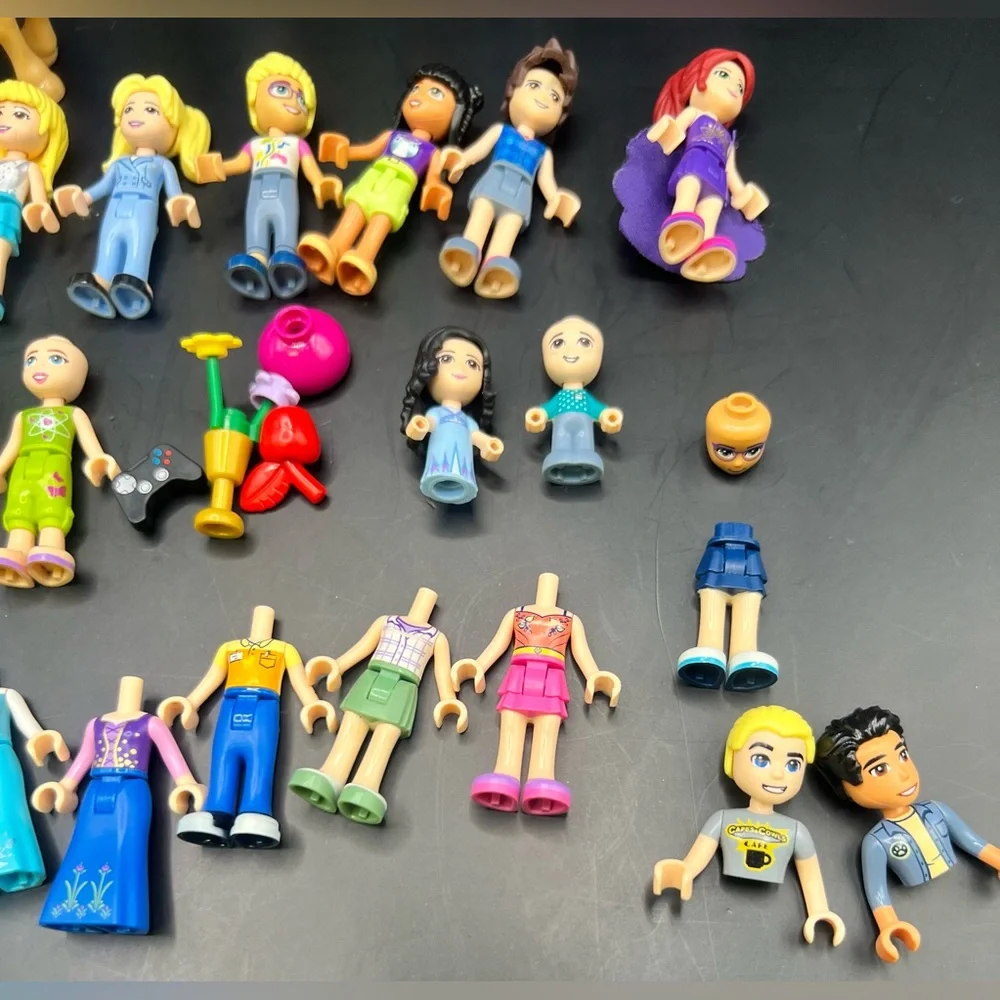 Lego and Barbie- Mixed lot of Mini Figures, Colorful Kids Toy Figurine Set‎